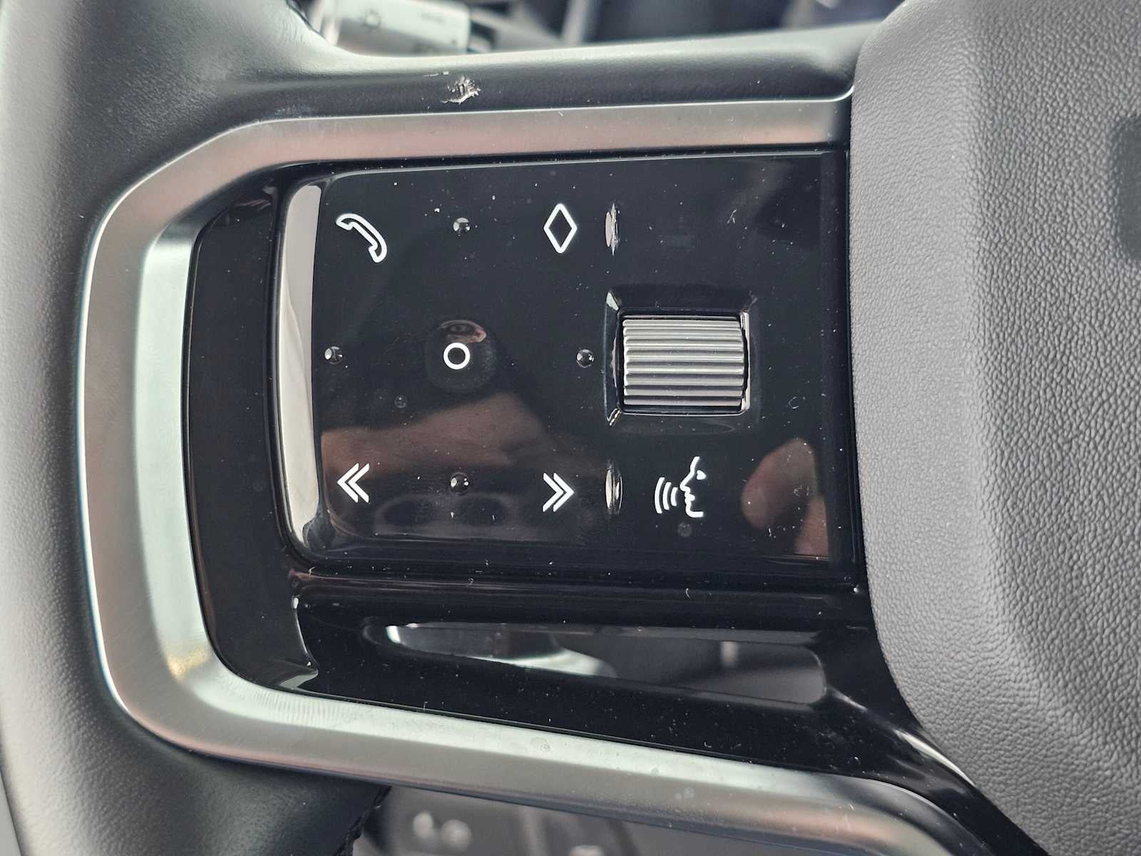 2022 Land Rover Range Rover Velar S