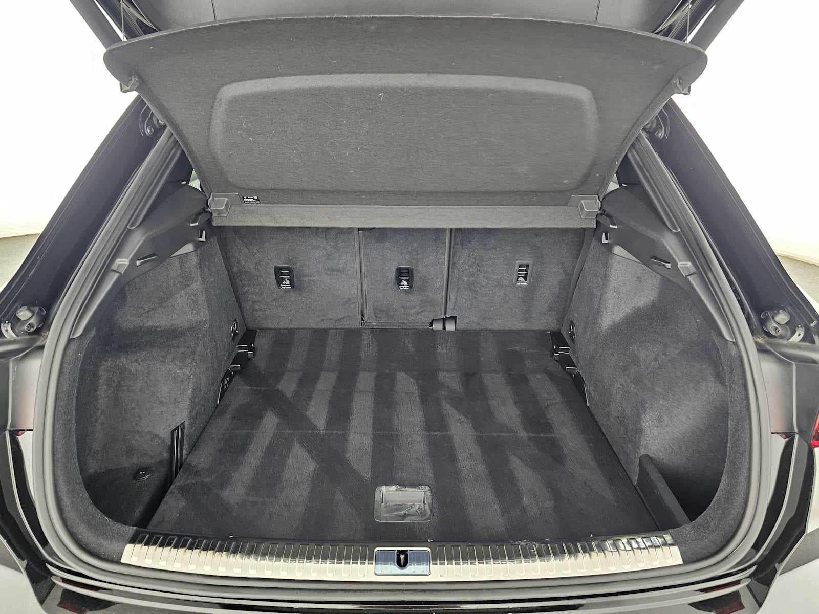 2021 Audi Q3 S line Premium