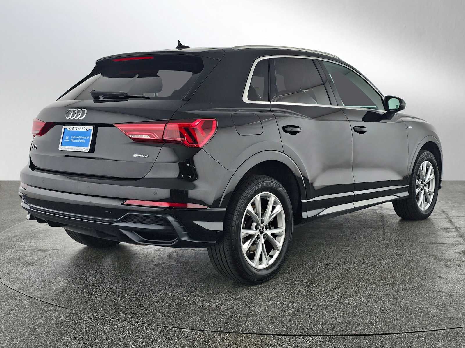 2021 Audi Q3 S line Premium