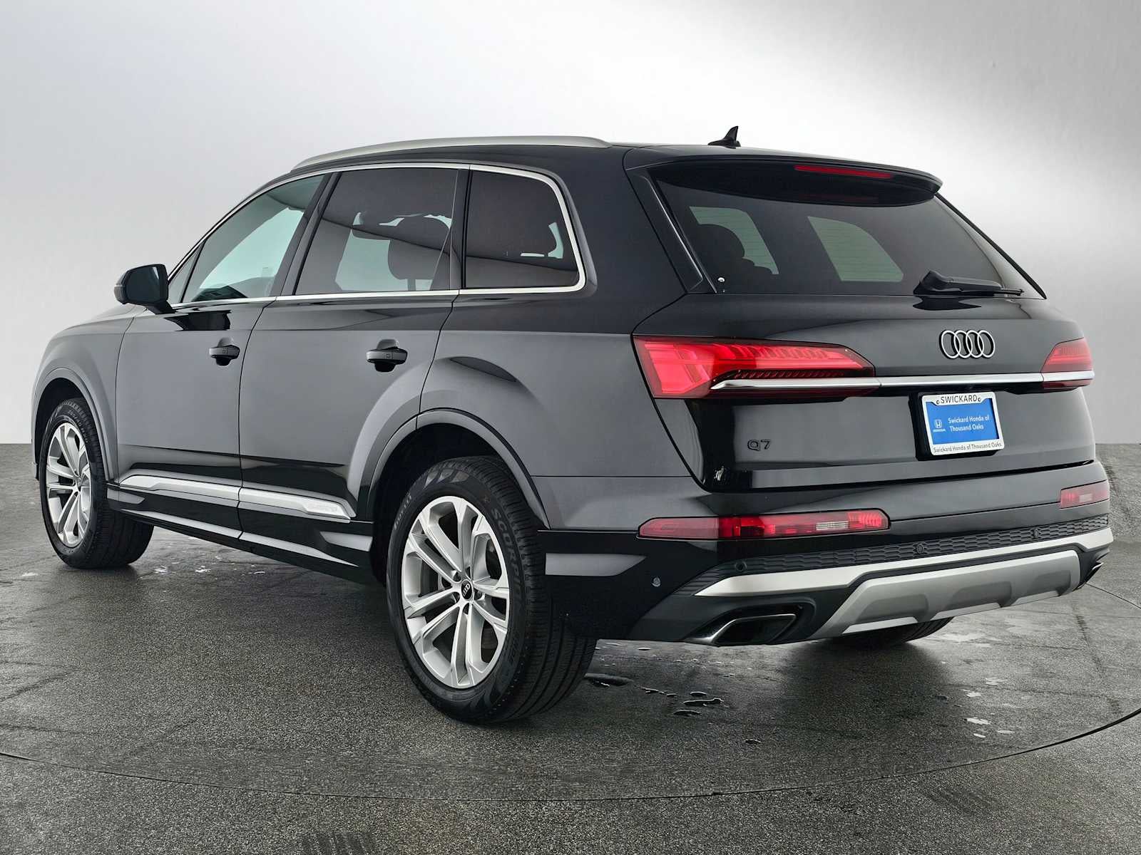 2025 Audi Q7 Premium Plus