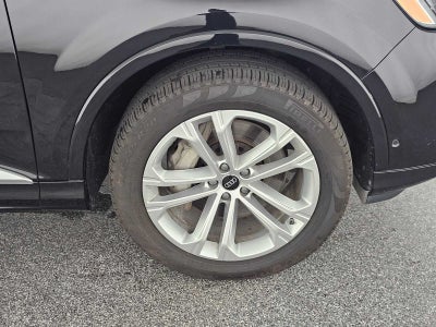 2025 Audi Q7 Premium Plus