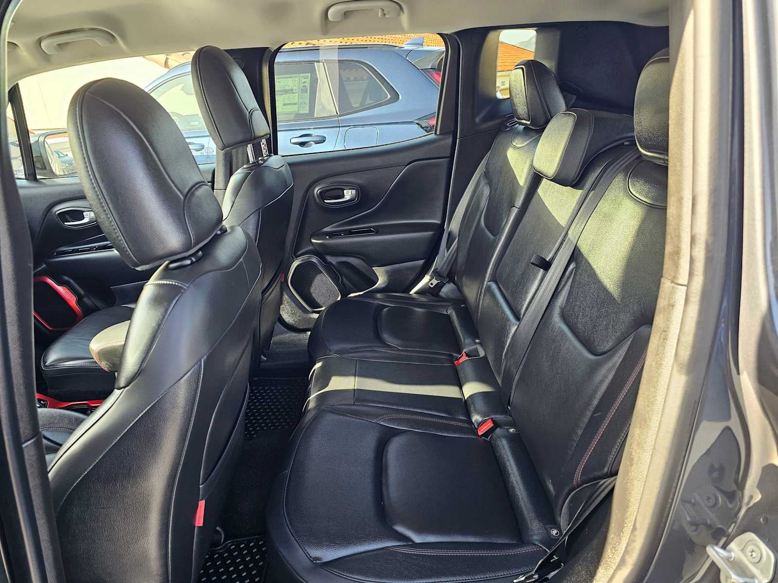 2022 Jeep Renegade Trailhawk