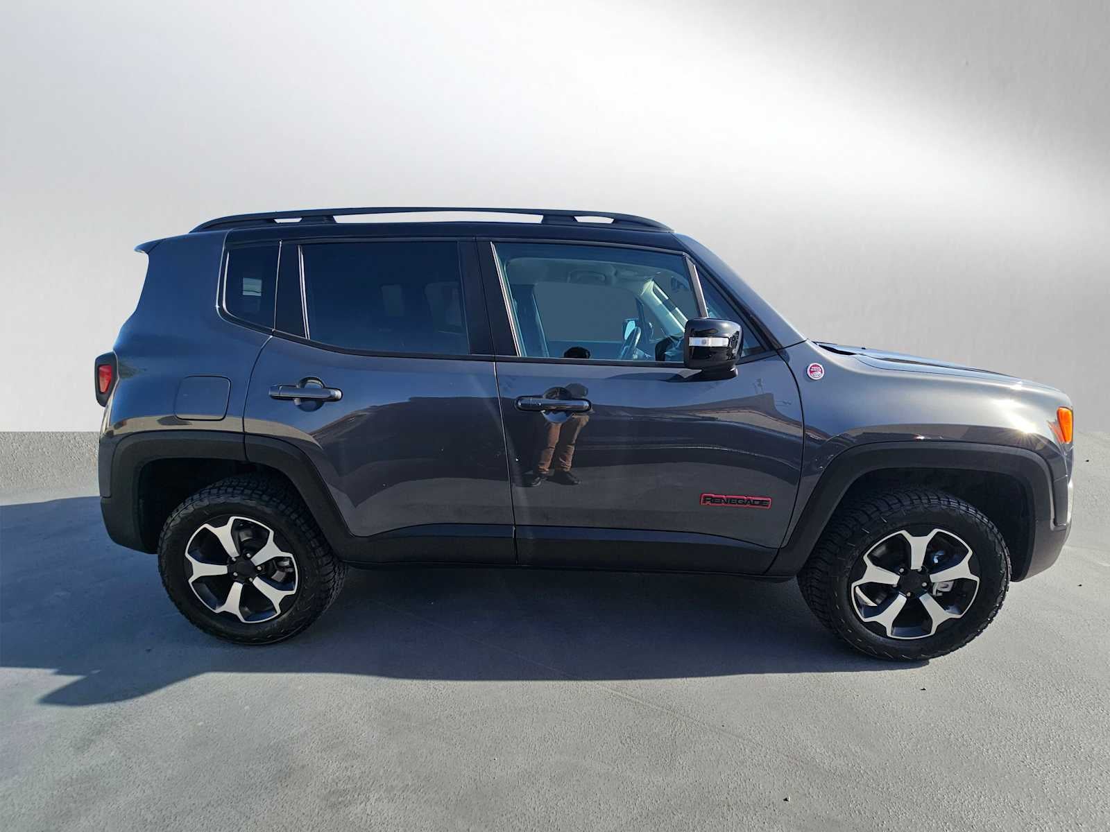 2022 Jeep Renegade Trailhawk