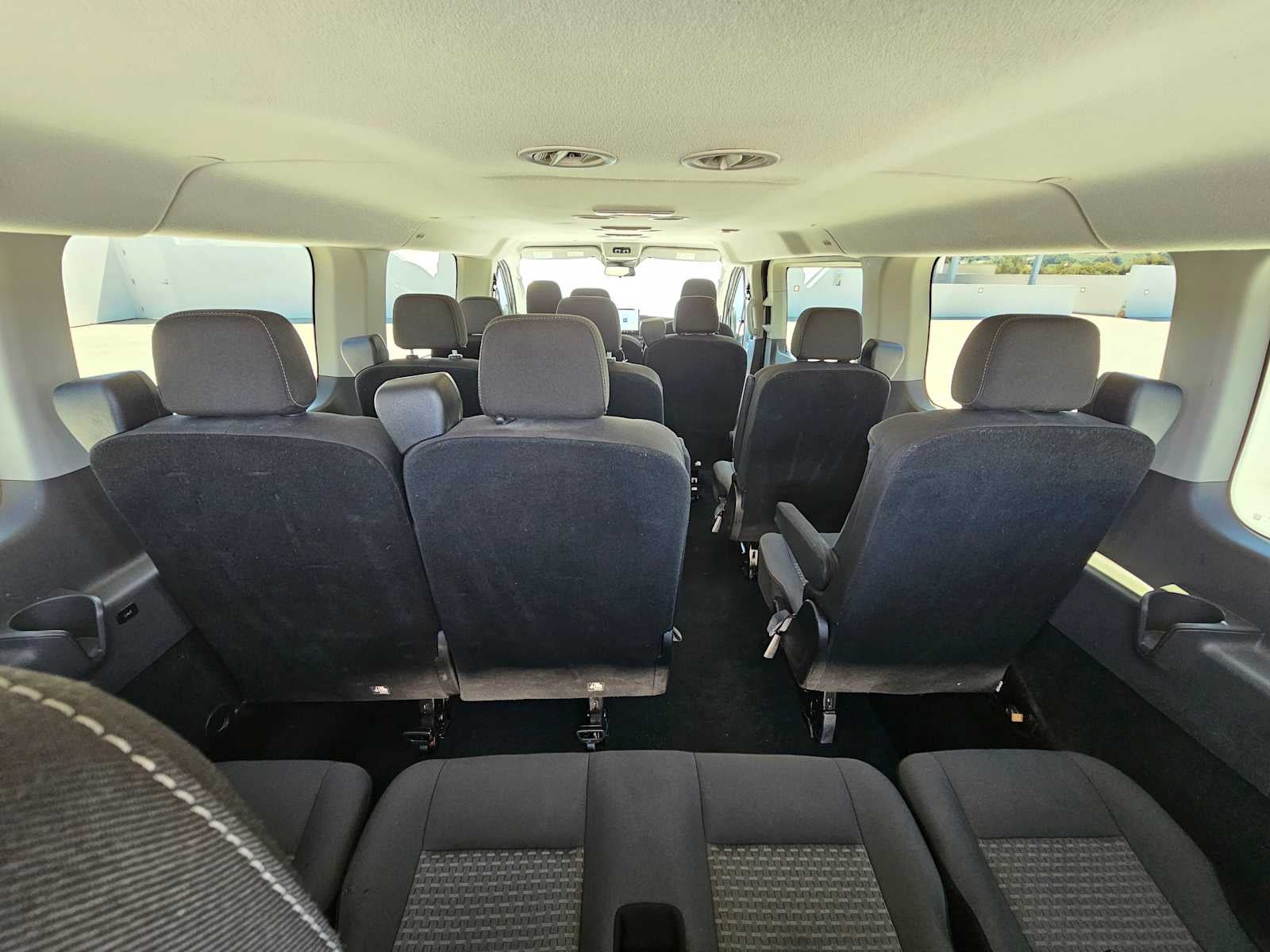 2023 Ford Transit Passenger Wagon XLT