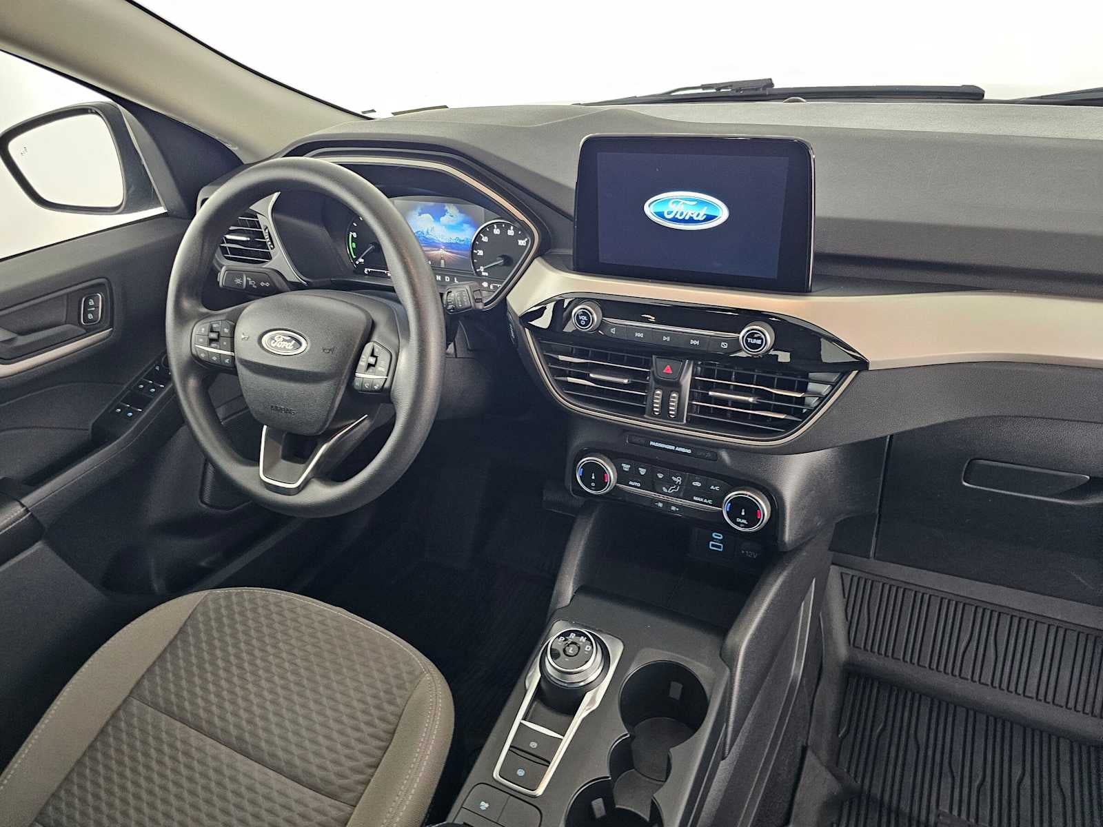 2022 Ford Escape SE Hybrid