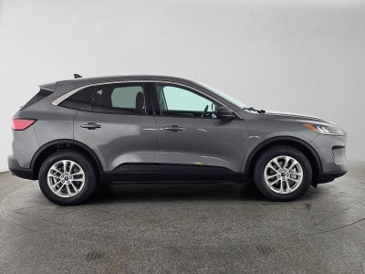 2022 Ford Escape SE Hybrid