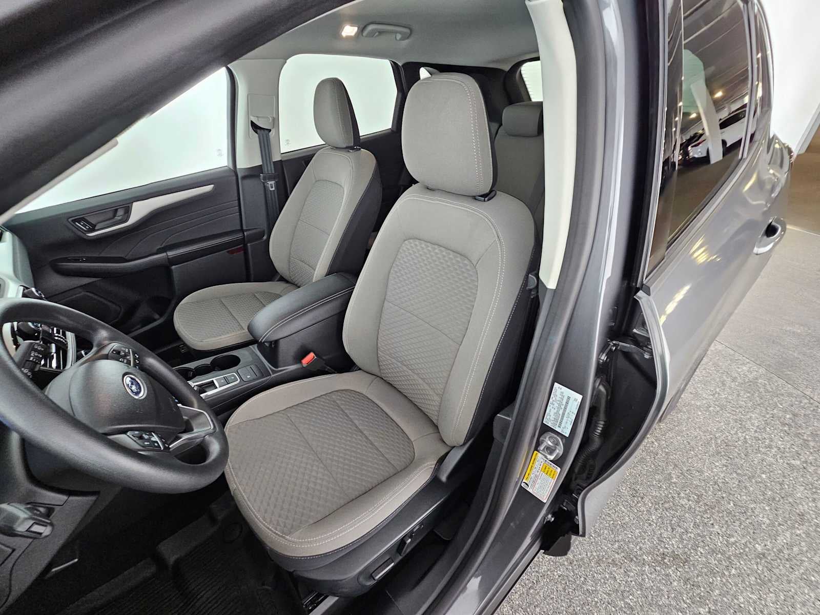 2022 Ford Escape SE Hybrid