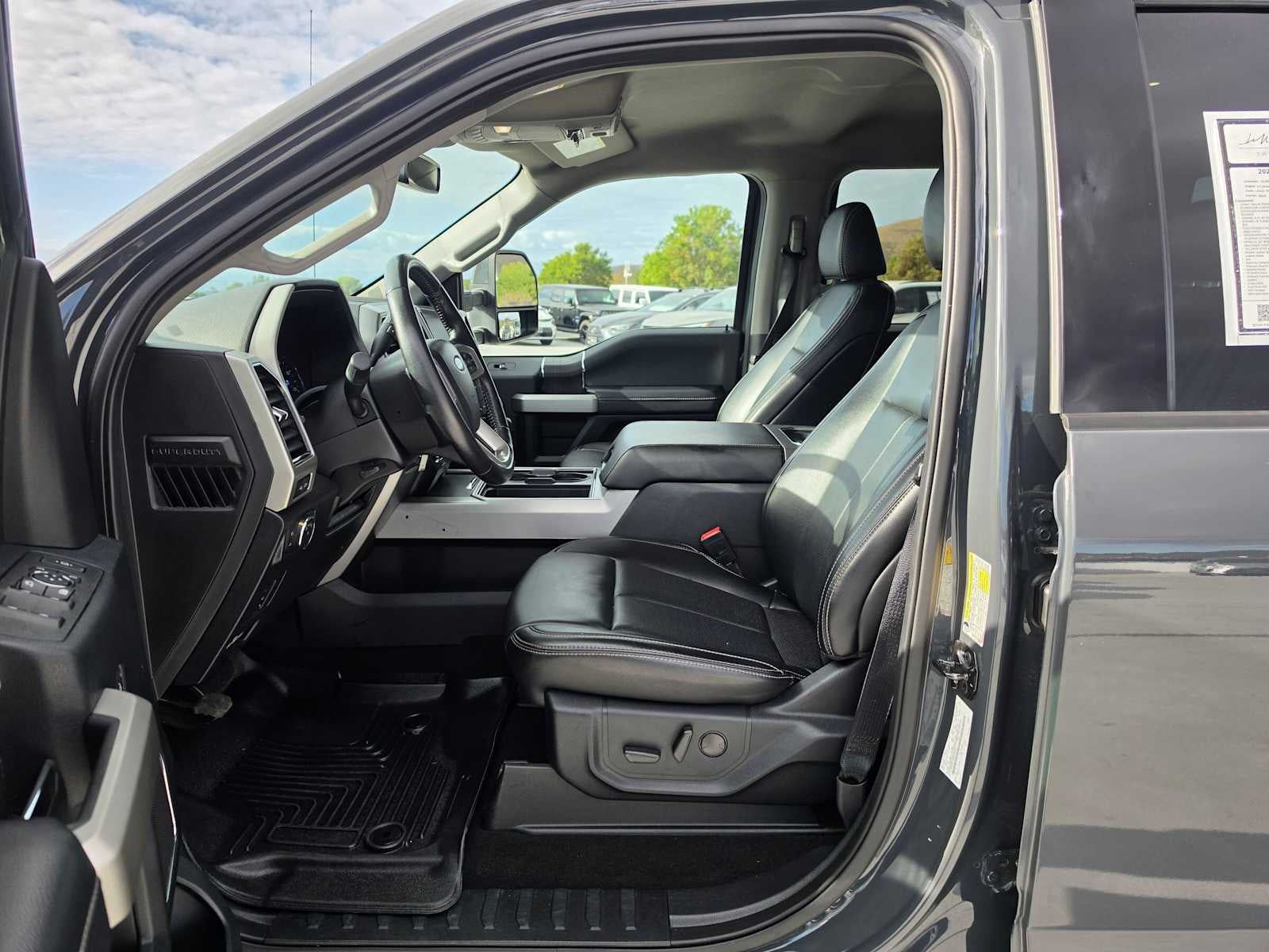 2021 Ford Super Duty F-250 Pickup LARIAT