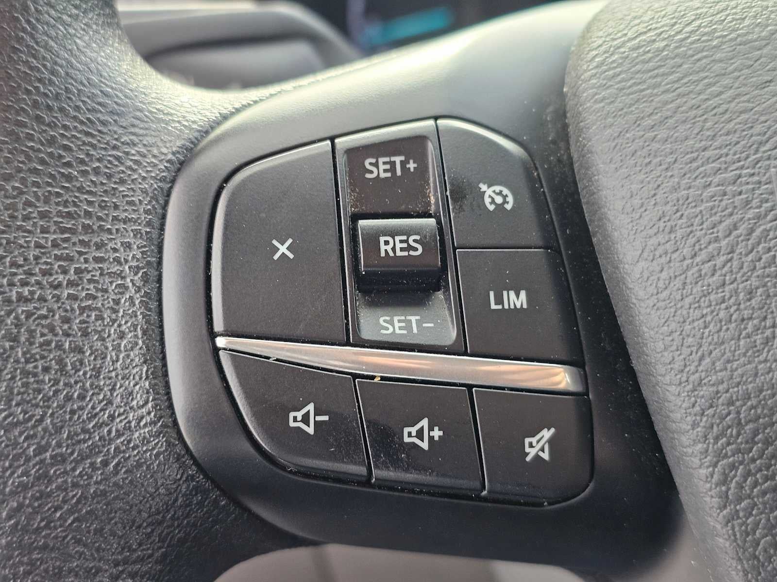 2024 Ford Transit Cargo Van T-250 130" Low Rf 9070 GVWR RWD