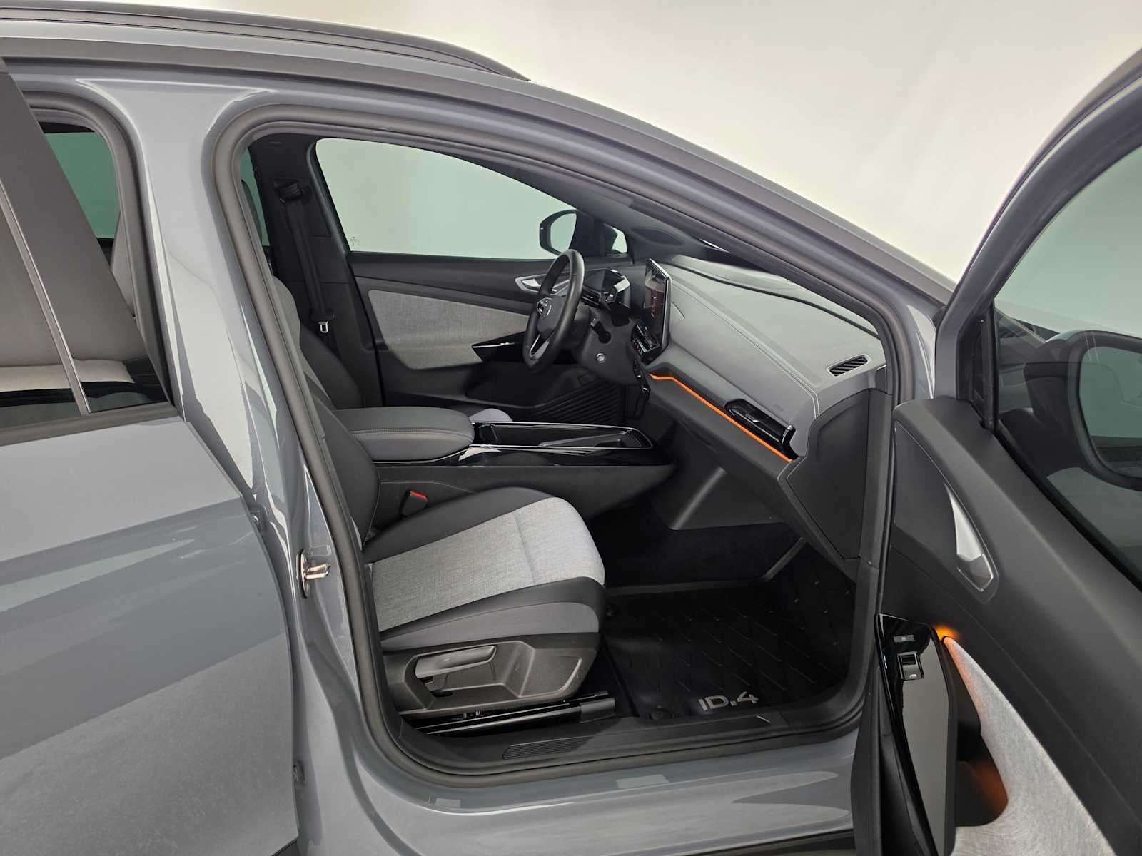 2023 Volkswagen ID.4 Standard