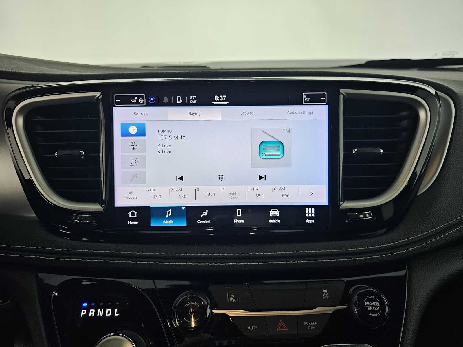 2022 Chrysler Pacifica Hybrid Touring L