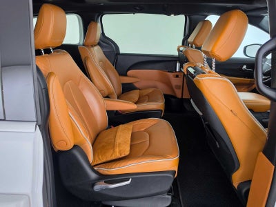 2023 Chrysler Pacifica Hybrid Pinnacle