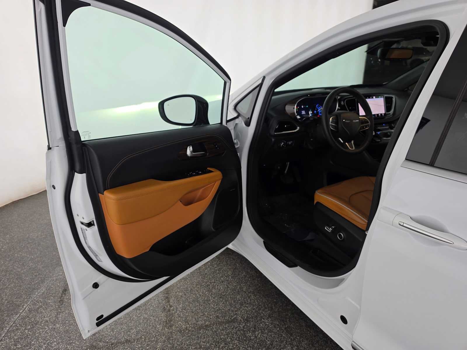 2023 Chrysler Pacifica Hybrid Pinnacle
