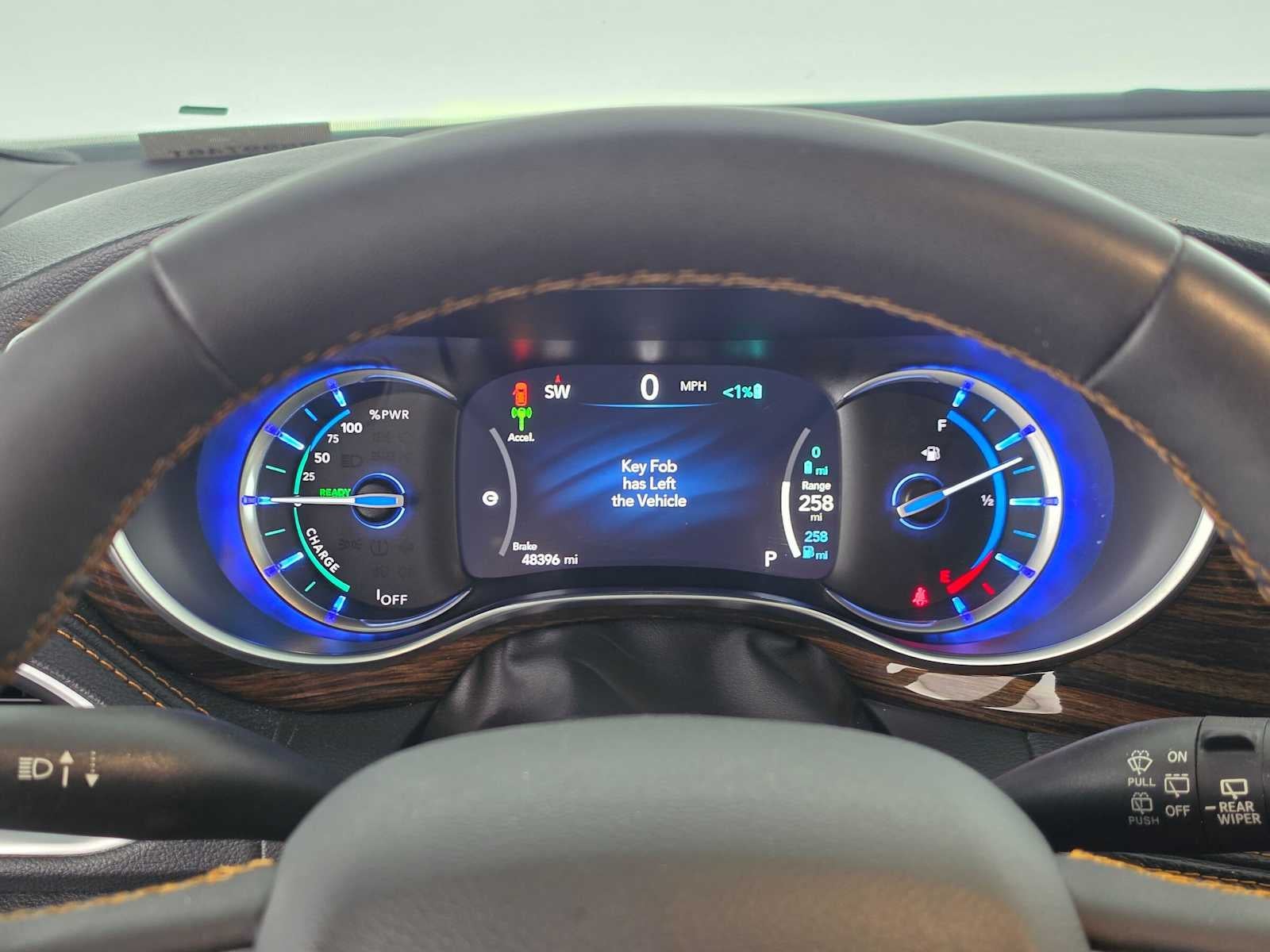 2023 Chrysler Pacifica Hybrid Pinnacle