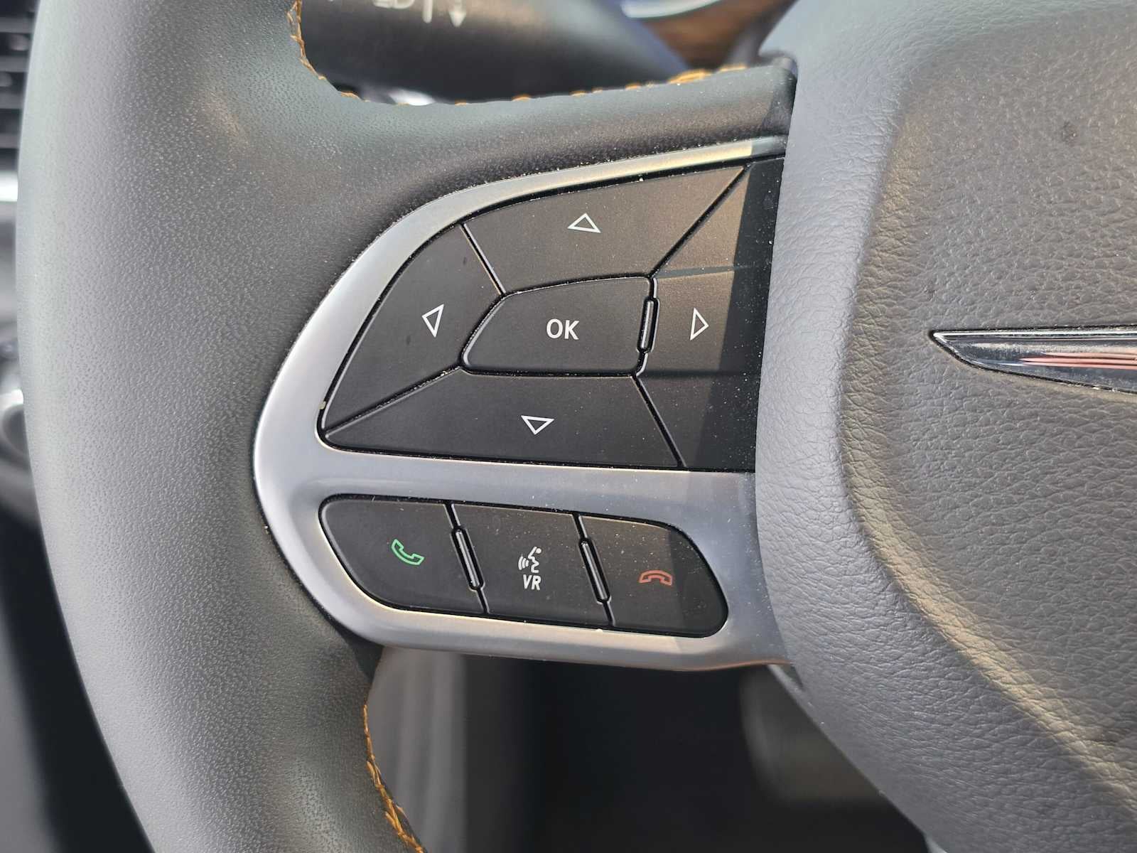 2023 Chrysler Pacifica Hybrid Pinnacle