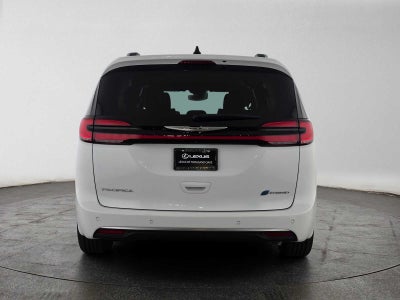 2023 Chrysler Pacifica Hybrid Pinnacle