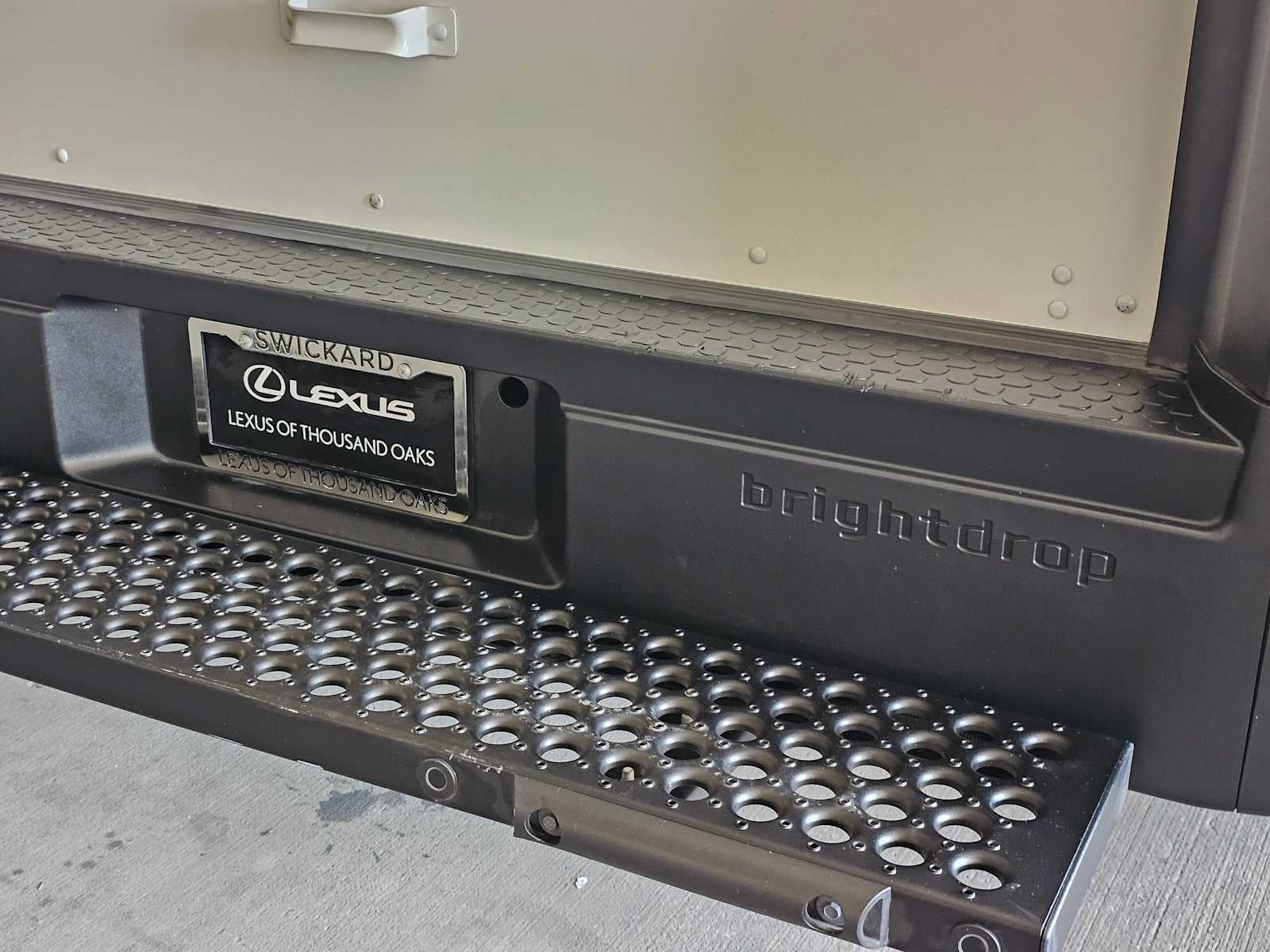 2024 BrightDrop Zevo 400 eAWD 400