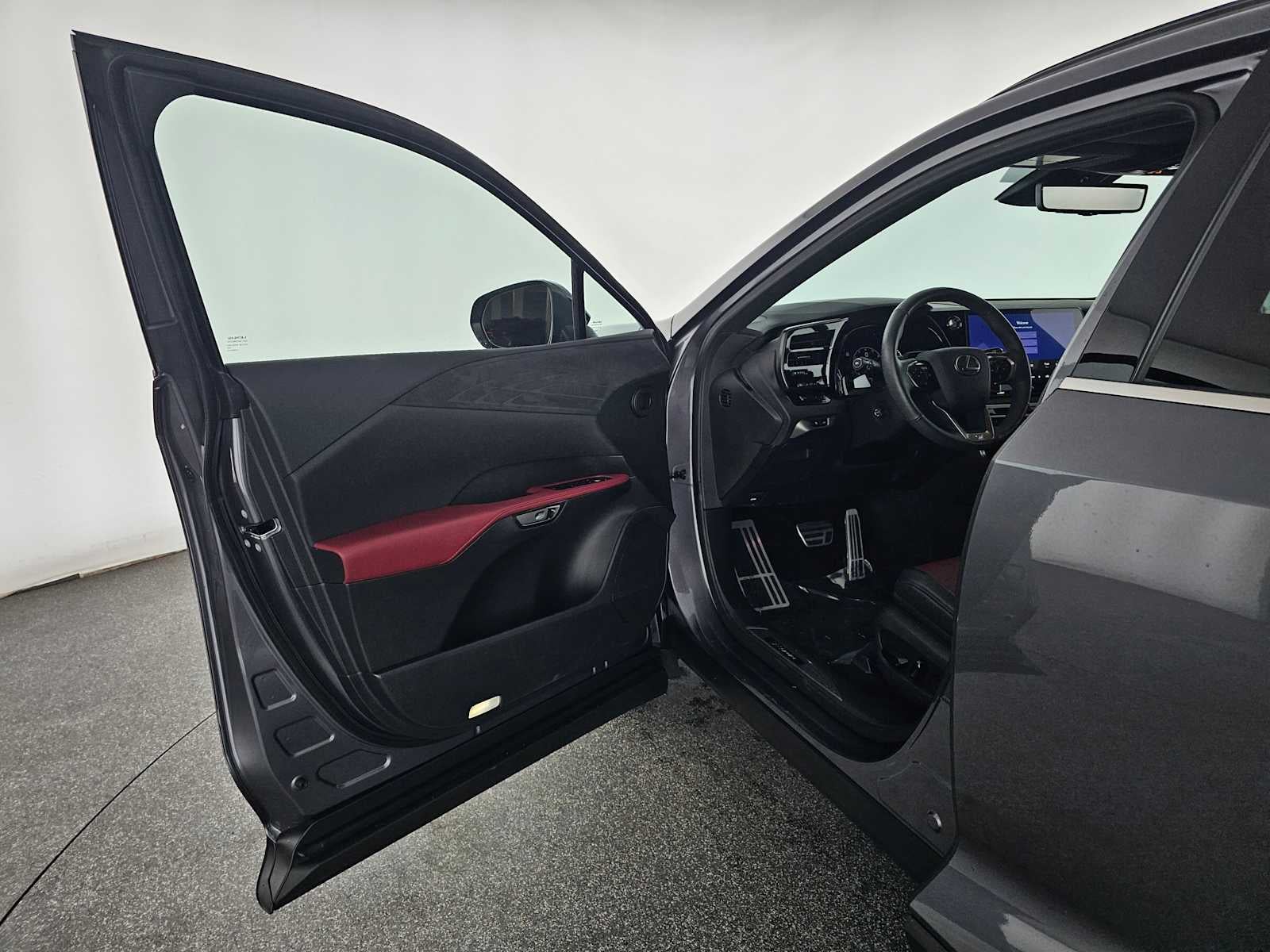 2023 Lexus RX F SPORT Handling