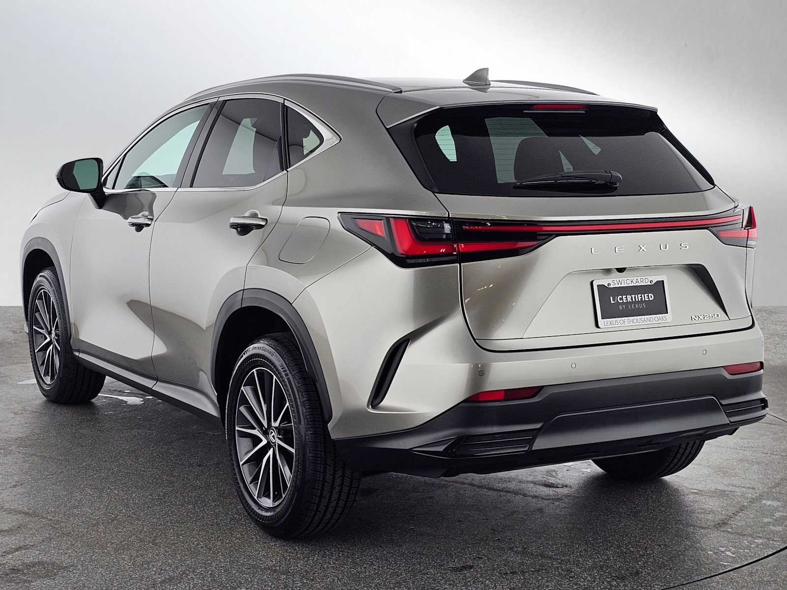 2024 Lexus NX 250 Premium