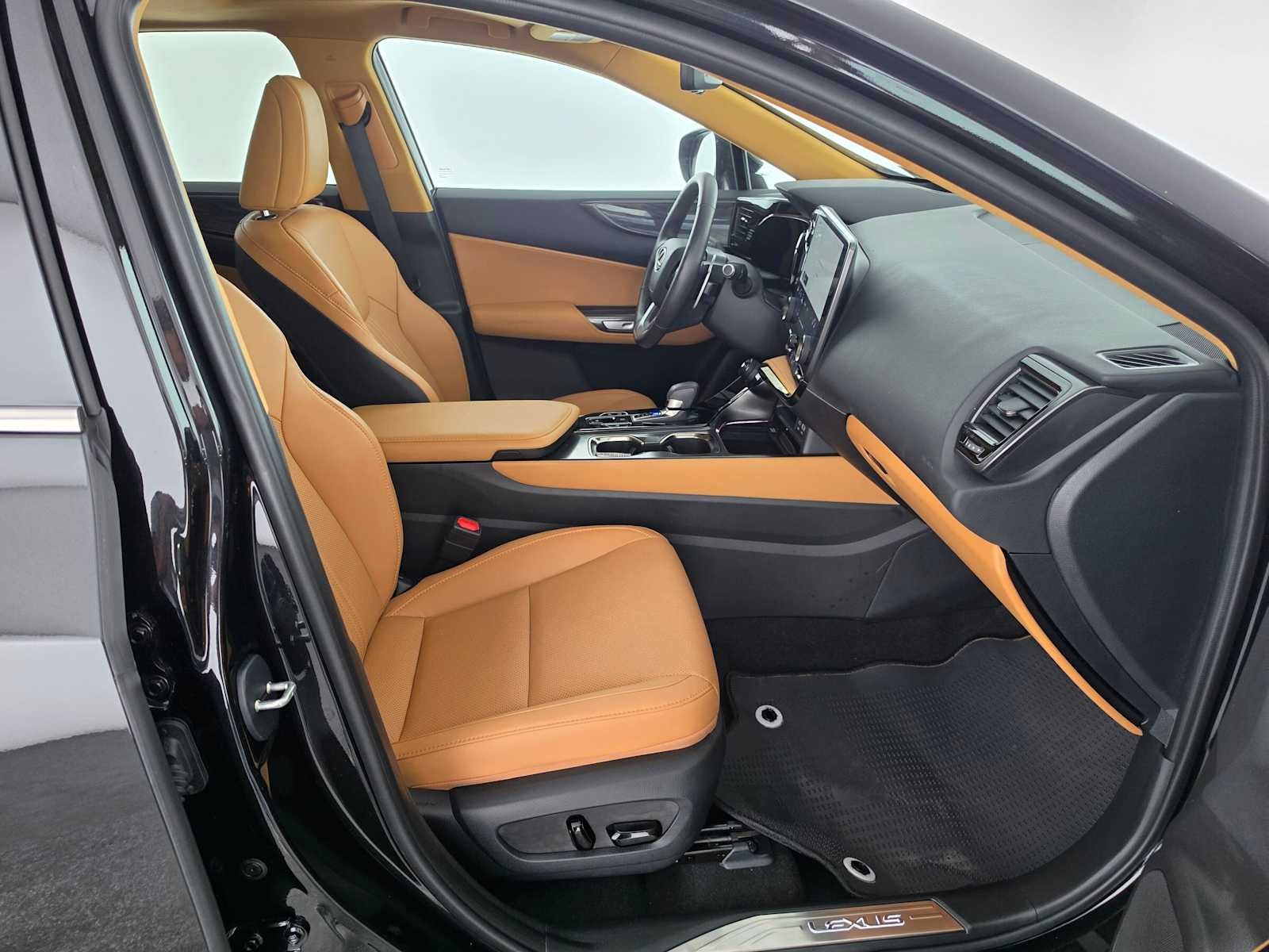 2026 Lexus NX 350h Premium