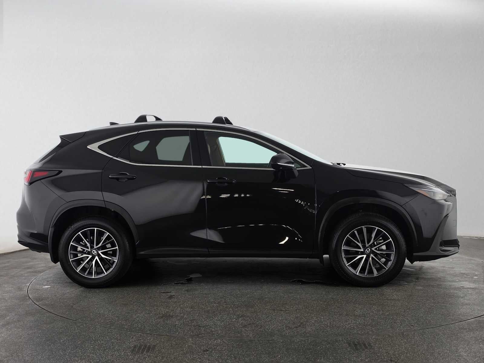 2026 Lexus NX 350h Premium