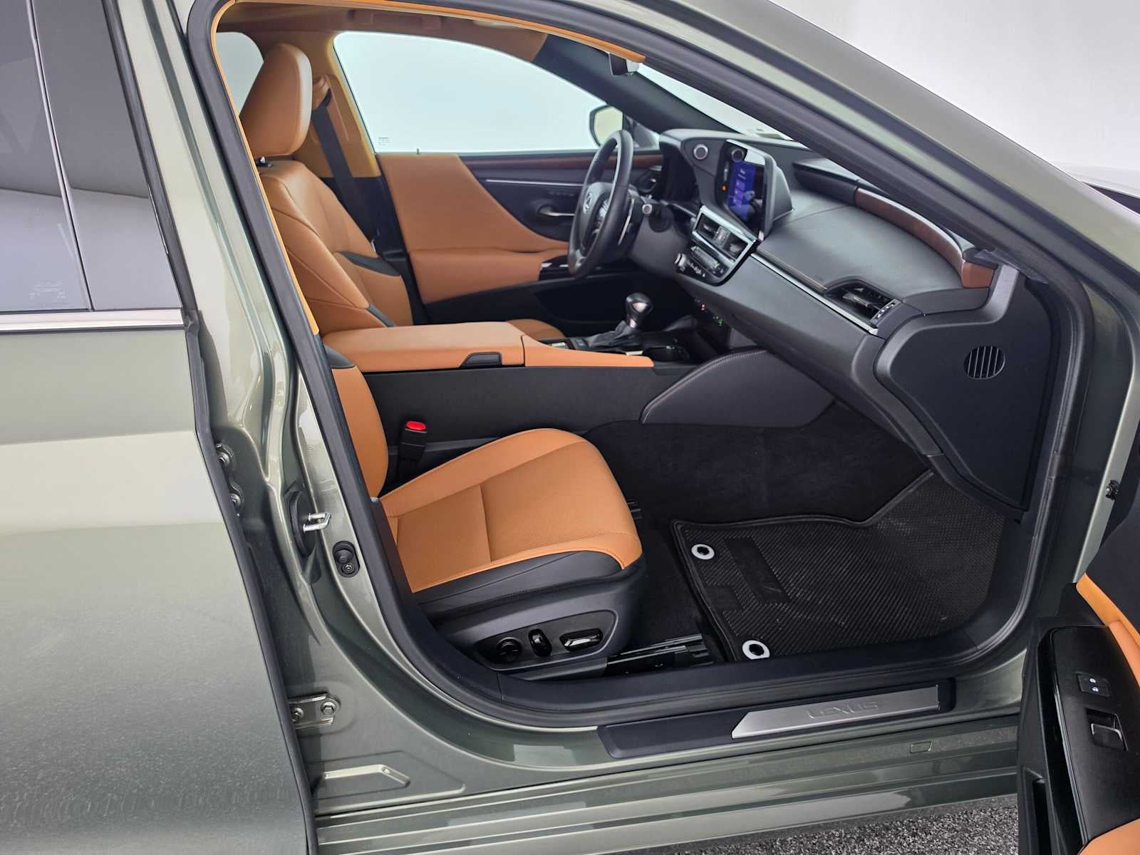 2024 Lexus ES 300h ES 300h