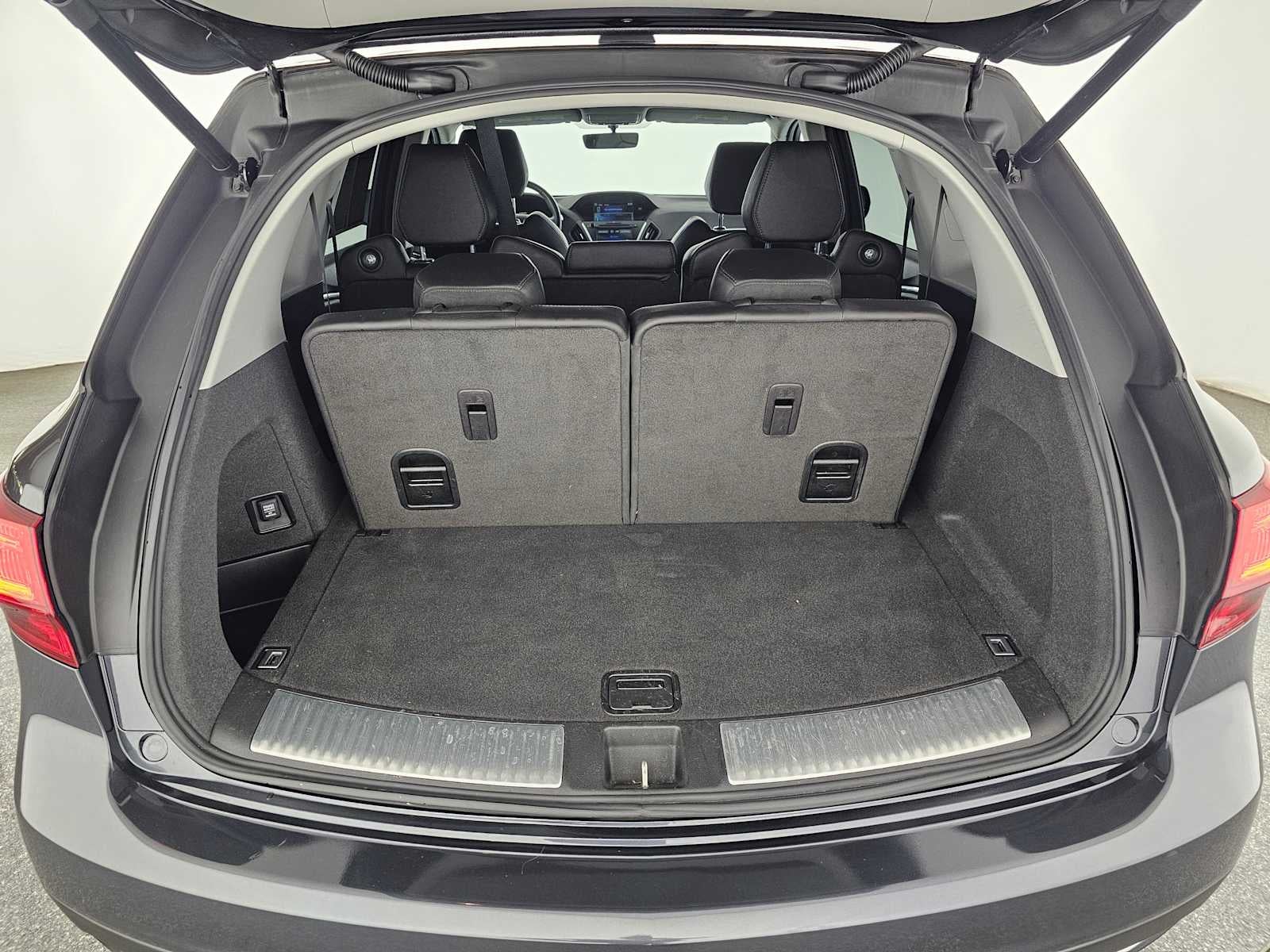 2016 Acura MDX SH-AWD 4dr