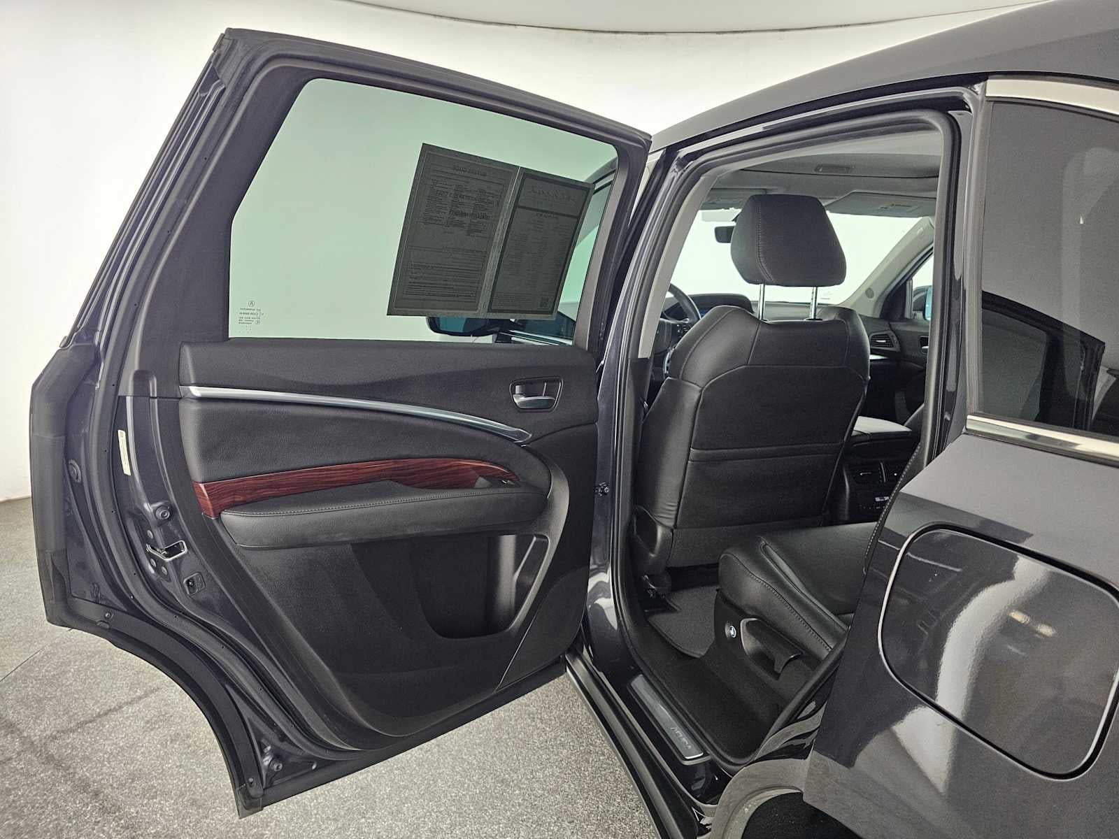 2016 Acura MDX SH-AWD 4dr