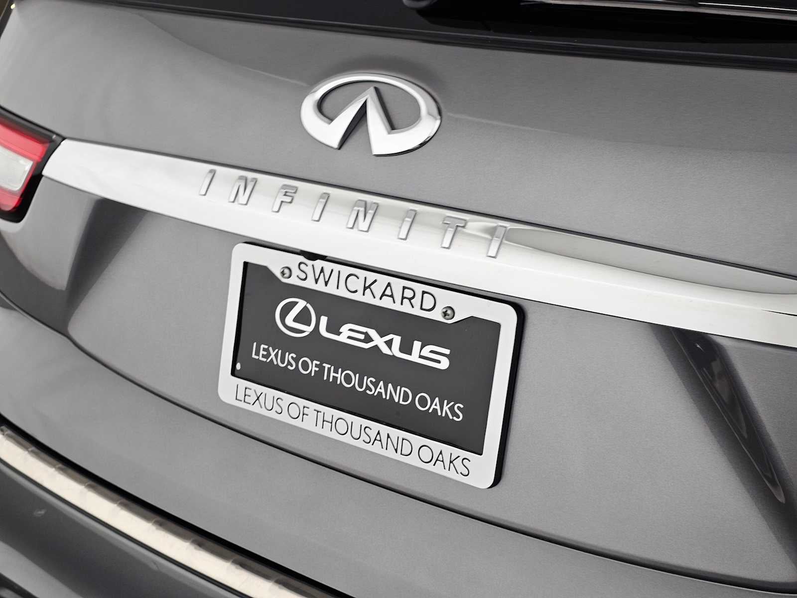 2017 INFINITI QX60 FWD