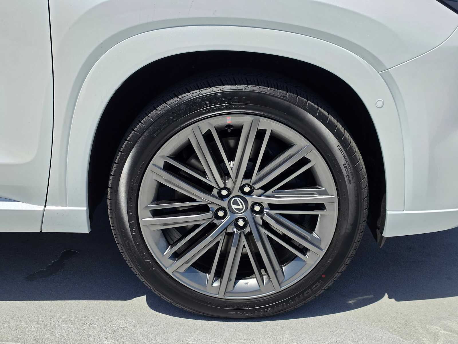 2026 Lexus TX 550h+ Luxury