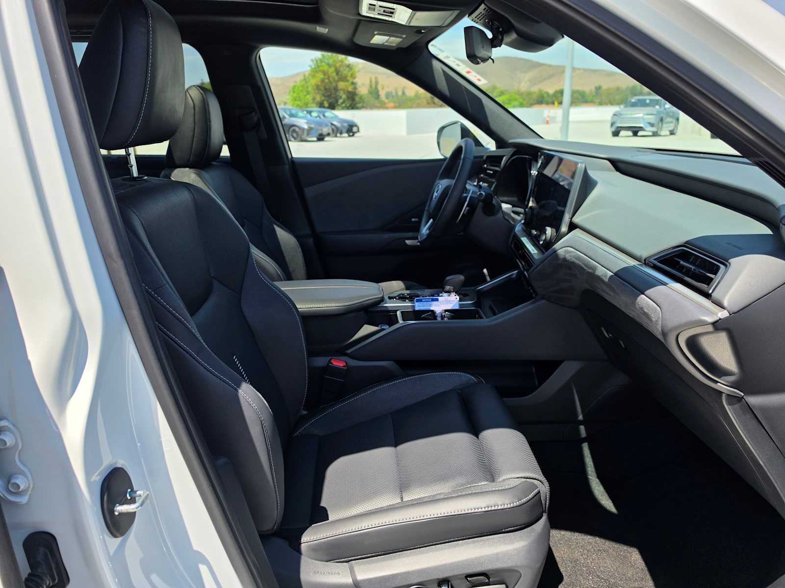 2026 Lexus TX 550h+ Luxury