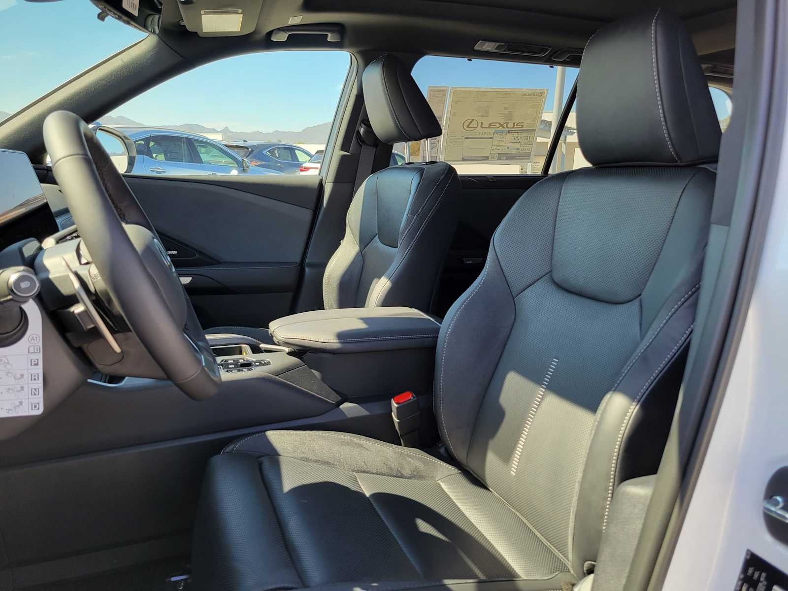 2026 Lexus TX 550h+ Luxury