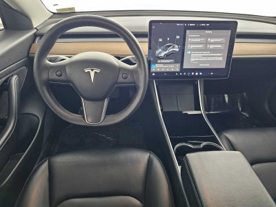 2020 Tesla Model 3 Standard Range