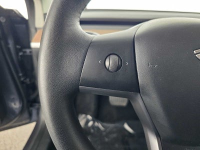 2020 Tesla Model 3 Standard Range