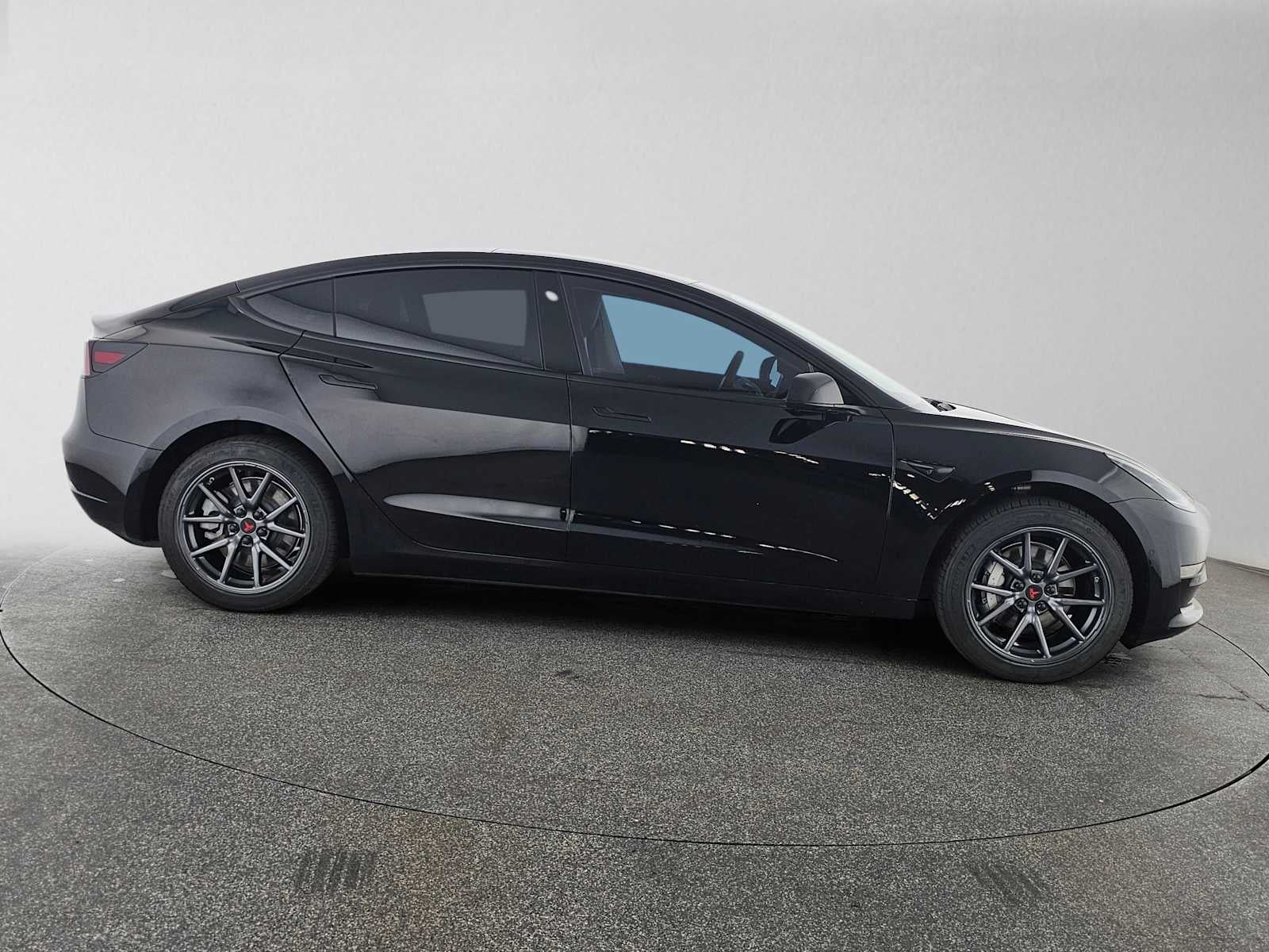 2020 Tesla Model 3 Standard Range