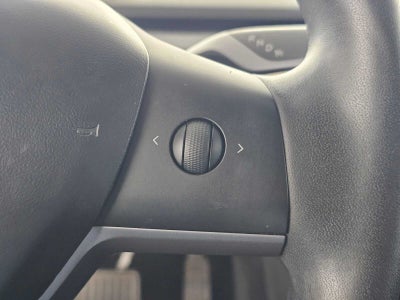 2020 Tesla Model 3 Standard Range