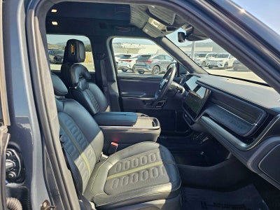 2024 Rivian R1S Adventure
