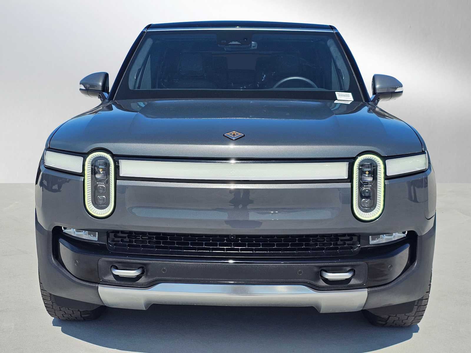 2024 Rivian R1S Adventure