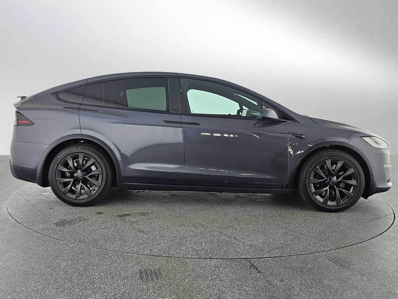 2022 Tesla Model X AWD