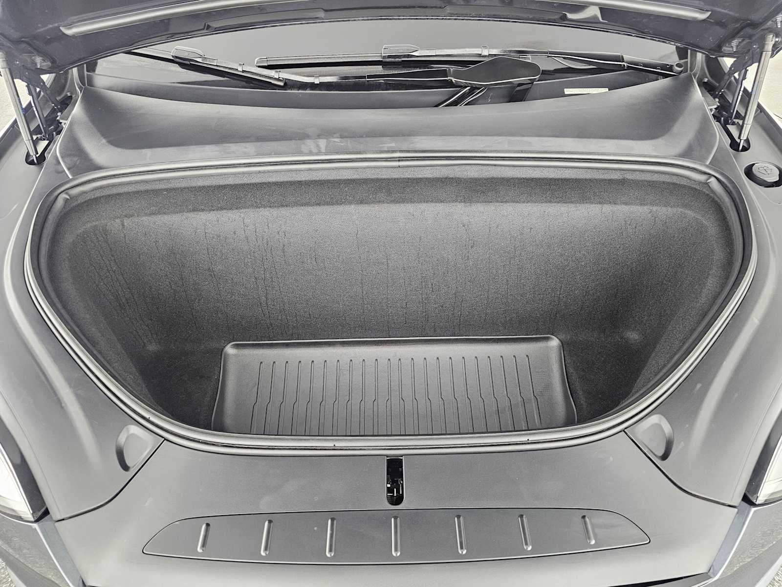 2022 Tesla Model X AWD