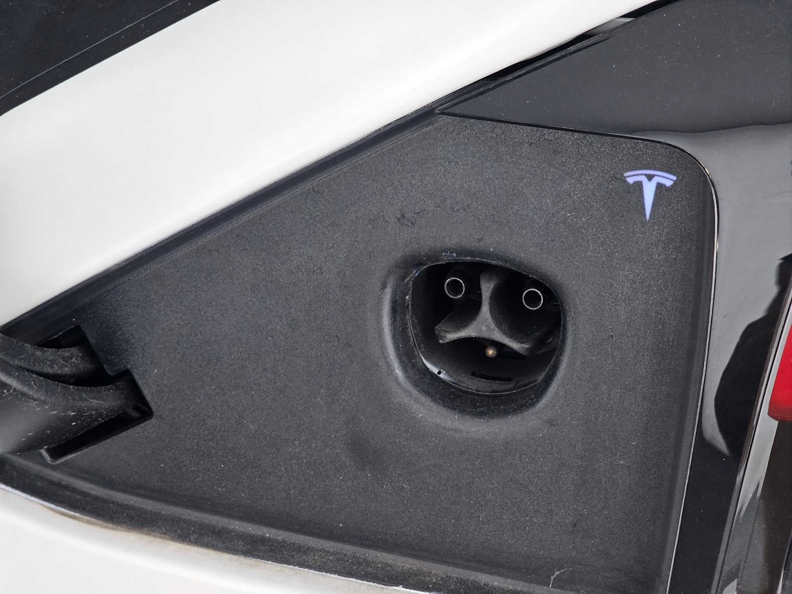 2022 Tesla Model X AWD