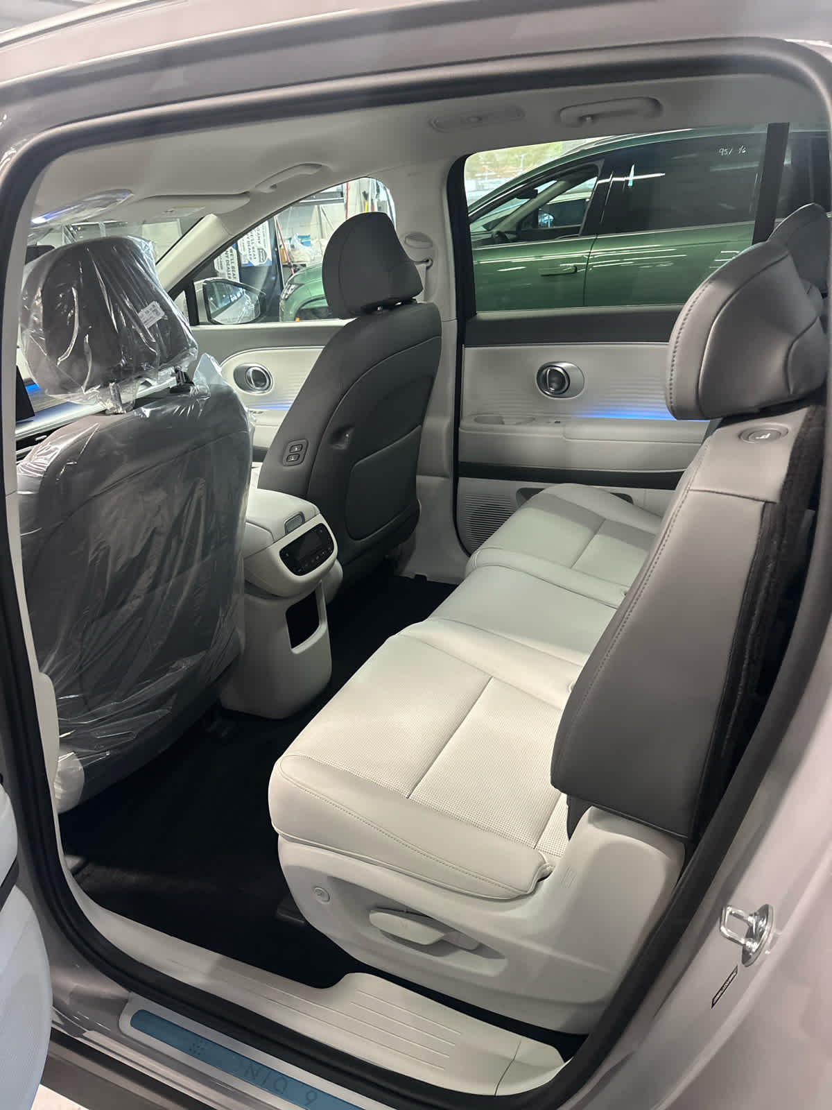 2026 Hyundai IONIQ 9 SEL