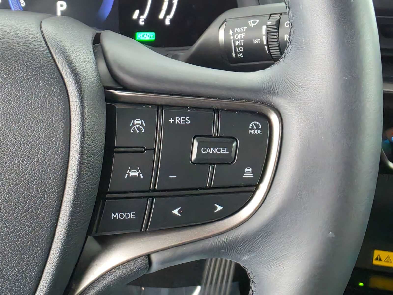 2025 Lexus UX 300h UX 300h