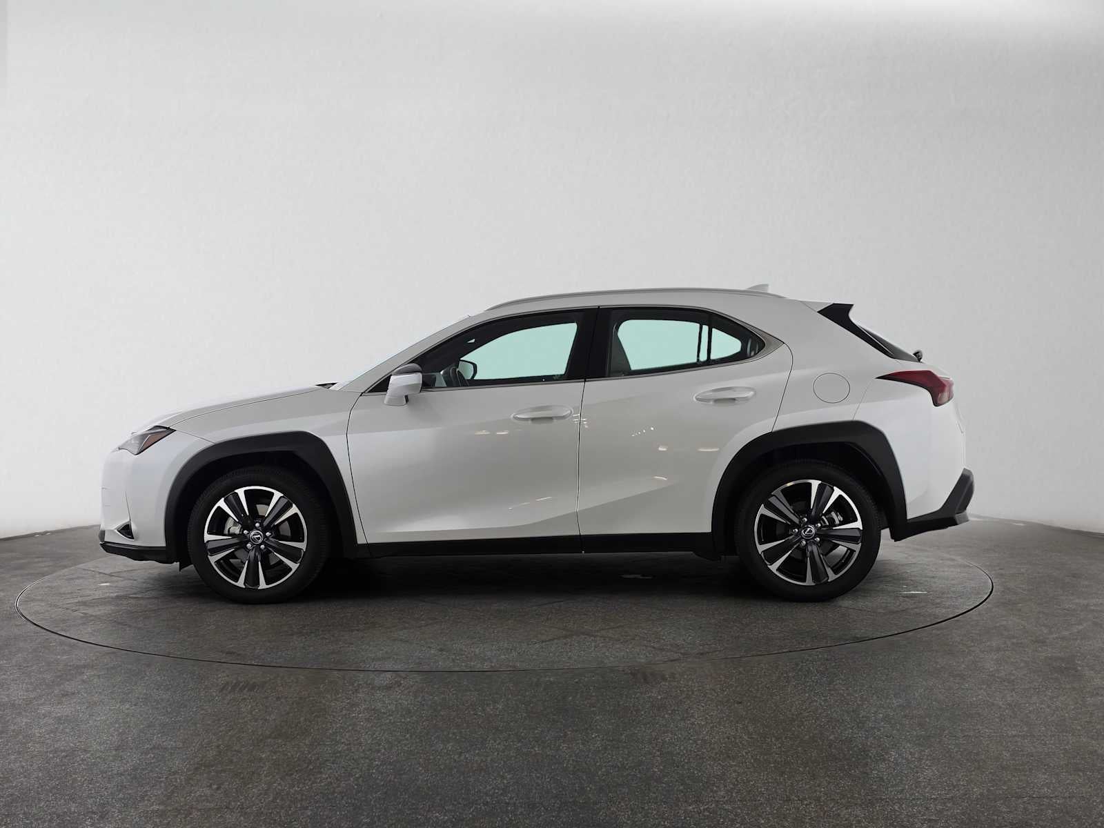 2025 Lexus UX 300h UX 300h