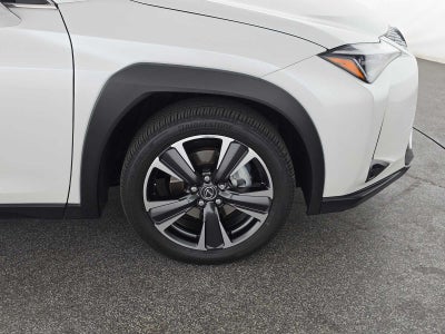 2025 Lexus UX 300h UX 300h