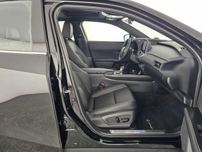 2025 Lexus UX 300h UX 300h