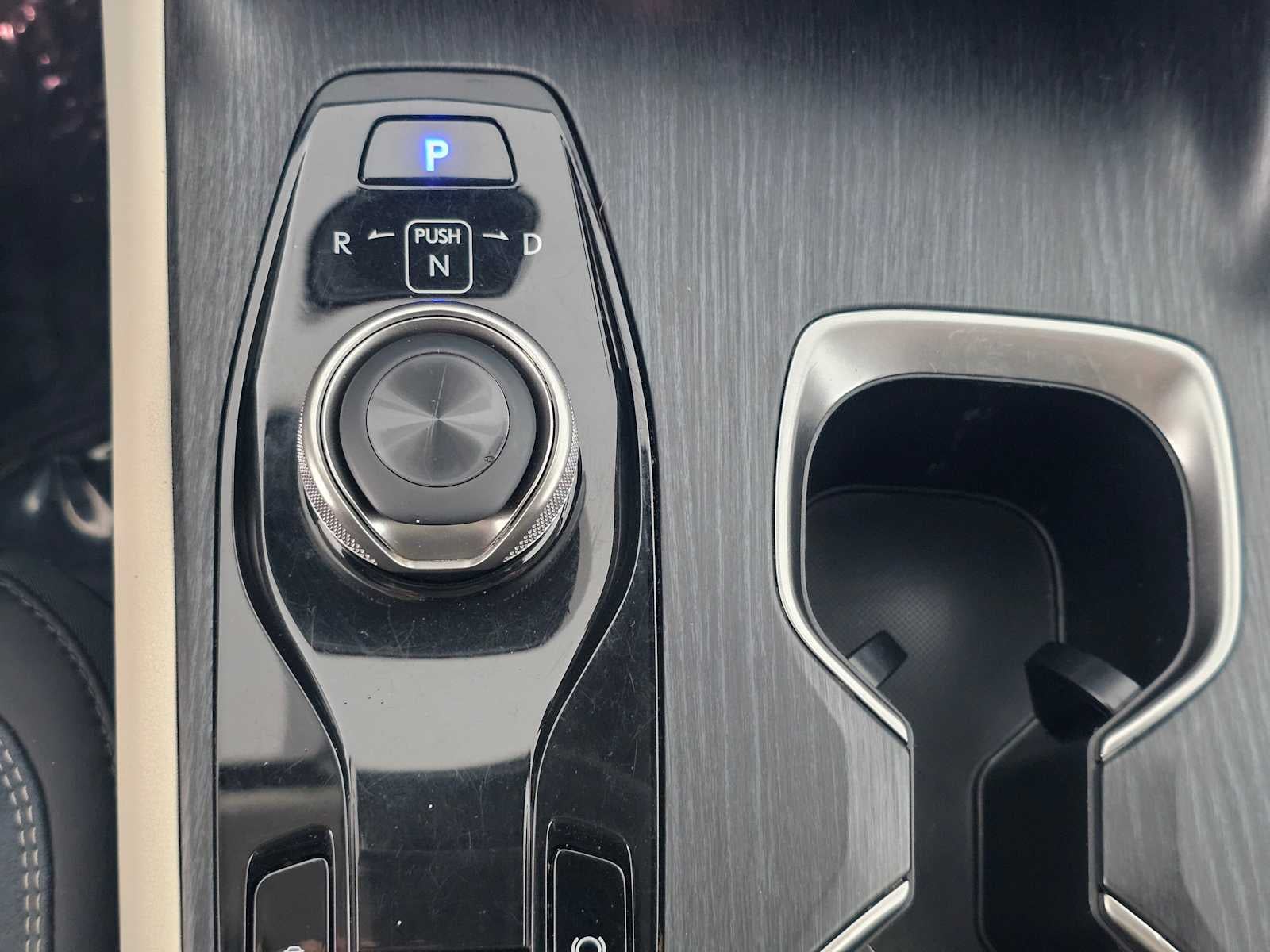 2023 Lexus RZ 450e Luxury