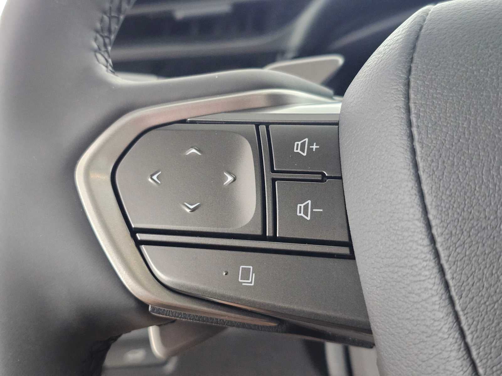 2023 Lexus RZ Luxury