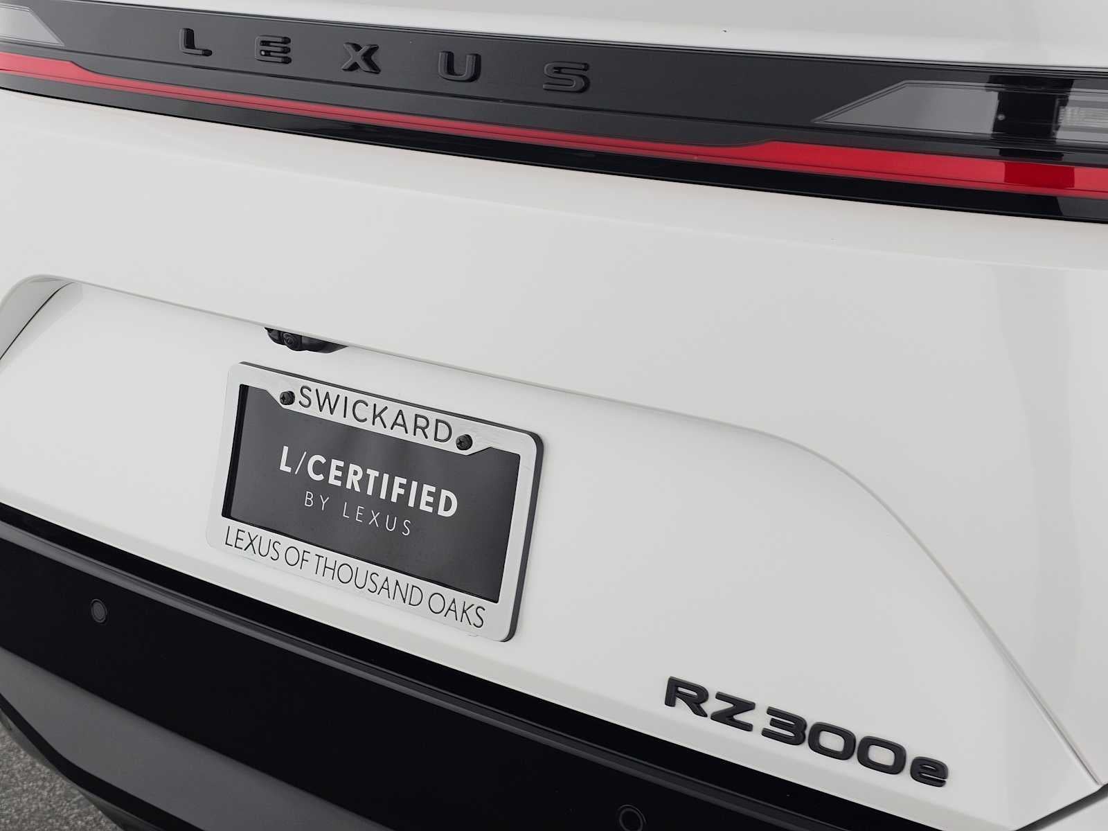 2024 Lexus RZ 300e Luxury