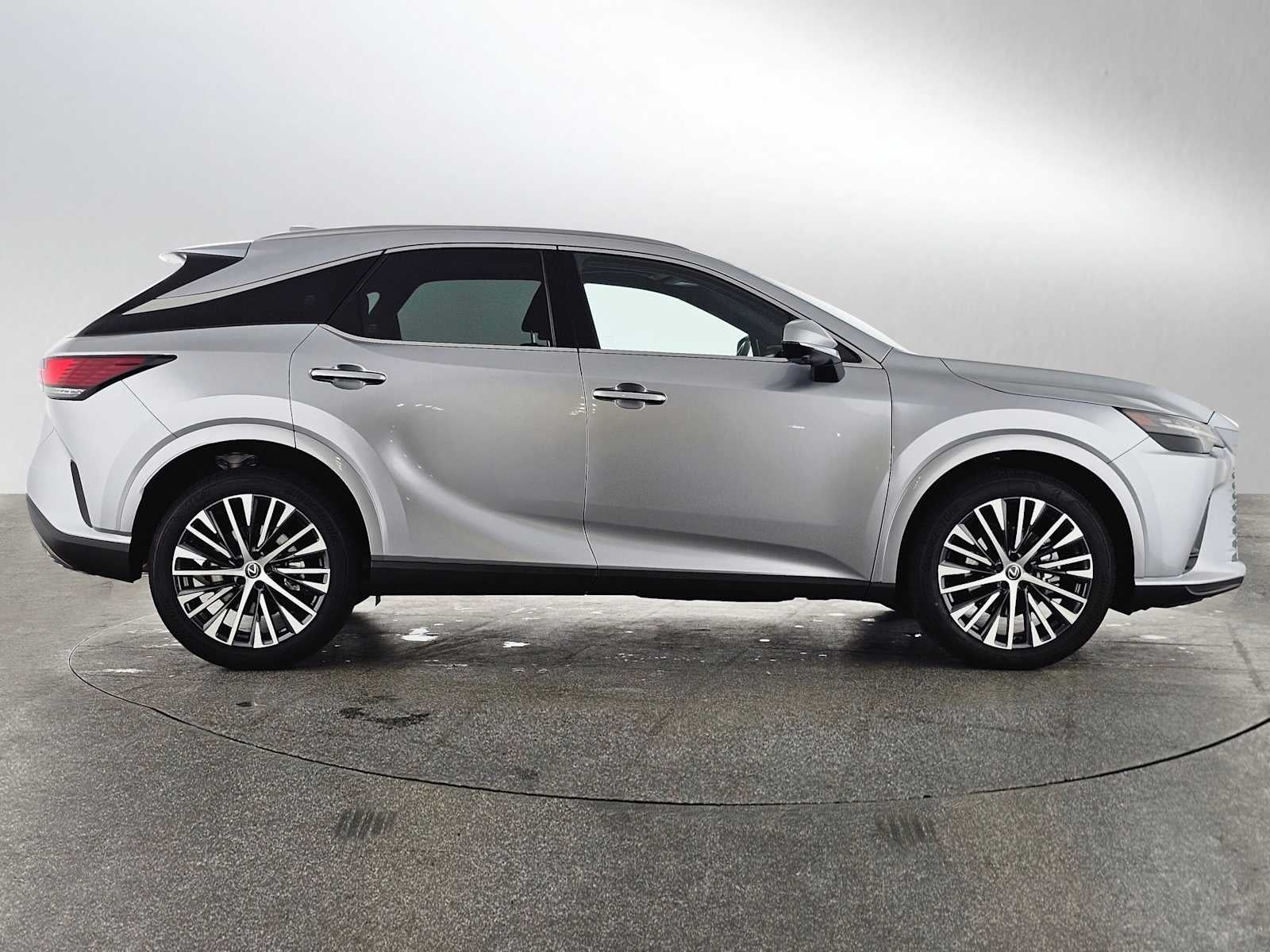 2025 Lexus RX Premium Plus